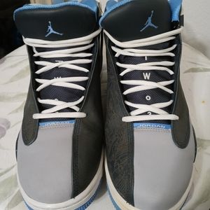 Jordan two3